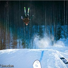 Denh&auml;r och n&auml;sta bild &auml;r samma hopp.. Foto: Maria G Nilsson. &Aring;kare: Olov Engstr&ouml;m.