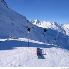 Kisspaus innan ett sk&ouml;nt bakside&aring;k.. Foto: Victoria Paulsson. &Aring;kare: Kisspausare: Christian Green.