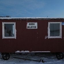 Kanske b&auml;ttre k&ouml;pa stighudar?. Foto: tryggve tir&eacute;n.