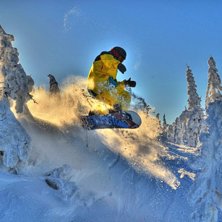 Foto: Filip Voss &Aring;kerstr&ouml;m (jag). &Aring;kare: Andreas Sj&ouml;sten (addde97).