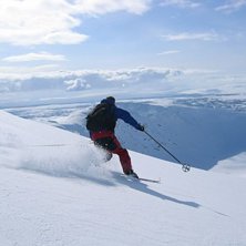 Fr&aring;n puder til slush i p&aring;sken..... Foto: Marius R&oslash;stad. &Aring;kare: B&aring;rd R&oslash;stad.
