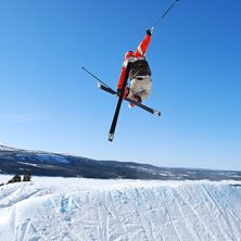 En mutegrab med utl&ouml;st bindning!. Foto: Jerrie. &Aring;kare: Emil Kullberg.