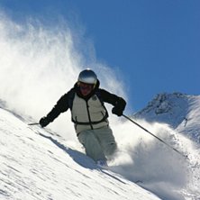 Sk&ouml;n &aring;kning dagarna efter flera veckors sn&ouml;ande. Foto: Christian Wictorin. &Aring;kare: Johan Hemminger.