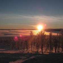 Solnedg&aring;ng klockan 13.27 . Foto: Sven.