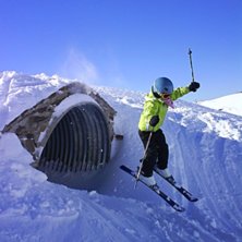 Jag presenterar stolt min kortvuxna 6-&aring;riga lilla. Foto: Kristina Juhlin. &Aring;kare: Erika Juhlin.
