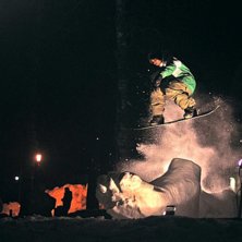 Fantasi. M&aring;ste ju passa p&aring; n&auml;r det st&aring;r skulpt. Foto: Mats Domarg&aring;rd. &Aring;kare: Adrian Fr&ouml;lund.
