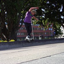 &Aring;kare: Crille Kinnemar.