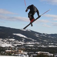 Hopp i Trysil.. Foto: Simon Magnusson. &Aring;kare: Oliver G&ouml;thberg.