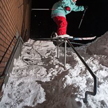 Drog och k&ouml;rde ett r&auml;cke en tr&aring;kig kv&auml;ll. Foto: Viktor. &Aring;kare: Elias Henderson.