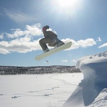 Jag och Malin fick lite sm&aring;ryck n&auml;r vi satt uppe. Foto: Malin Wallin. &Aring;kare: Anne Lundberg.