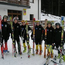 line up!
fr&aring;n v&auml;nster: Andre, Micke, Gurra, Oli. Foto: Peter Mellgren  ?.