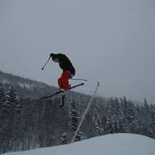 jag i slutet av en tail trea :D
I &Aring;RE andra svar. Foto: rungens fader. &Aring;kare: kumlinan.