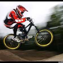 Foto: Mattias Klockar. &Aring;kare: Robin Wallner.