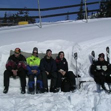 Kan man ha det b&auml;ttre?. Foto: Christoffer Edkvist. &Aring;kare: Liftbaffe Jan-Olov, Johan Nordlund, Jon Werkander, Mattias Wondollek, Marcus Jansson.