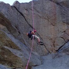 Firar ner efter att ha kl&auml;ttrat upp... Foto: sigge. &Aring;kare: Daniel Bergnest.