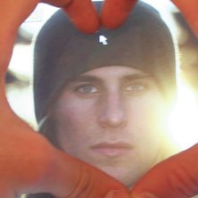 tog en k&auml;rleks full bild p&aring; henrik windstedt til. Foto: Karl Hurtig Edlund. &Aring;kare: Henrik Windstedt.