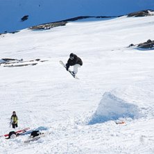 Charles drar en fet.. Foto: Carl Meuller. &Aring;kare: Charles Elfving.