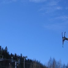 sunnes maskot i bigjump ;) hehe. Foto: r&aring;bbinn. &Aring;kare: ricky.