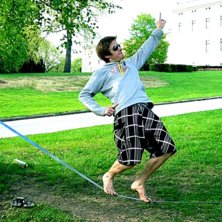 Slakk line foran det norske slott. Foto: J&oslash;rgen. &Aring;kare: Jag.