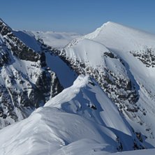 Se upp f&ouml;r h&auml;ngdrivor l&auml;ngs stora delar av kamm. Foto: tryggve tir&eacute;n.
