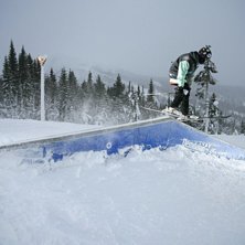 Nice sesh i Skalet!. Foto: Jonathan Birkemyr. &Aring;kare: Hugo Hammarlund.