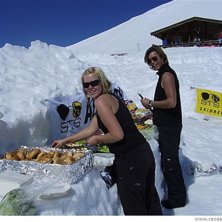 Jag och min &amp;quot;assistent&amp;quot; Carl-Hen. Foto: Linda jansson.