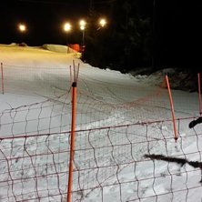 Vi er i gang med sesongen i Kols&aring;sbakken!
F&oslash;rste.