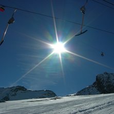 Solen skinner himmlen &auml;r bl&aring;!. Foto: Anton aus Tyrol.