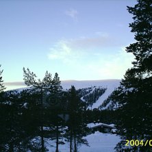 Tand&aring;dalen &ouml;stra sidan fr&aring;n stugan p&aring; morronen. Foto: -.