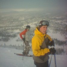 Foto: Joakim Thulin. &Aring;kare: Niklas Thulin, Markus Pil.