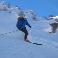 Pelle pl&ouml;jer puder.. Foto: Martin Bengtsson. &Aring;kare: Pelle L&aring;ng.