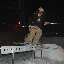 Vi hade en liten jibbing session hemma hos matte
. Foto: Eric Svenhage. &Aring;kare: Sebastian bull.