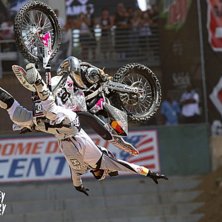 &Aring;kare: travis pastrana.
