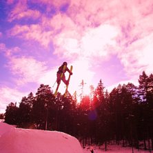 viking drar i v&auml;g medn truckdriver. Foto: GOLIAT. &Aring;kare: Wiking.