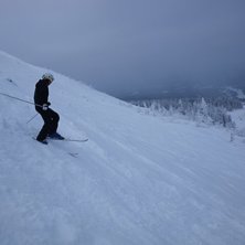 Lite offpist&aring;k i de norska fj&auml;llen. Foto: Daniel Wahlstr&ouml;m. &Aring;kare: Josef Johnsson.