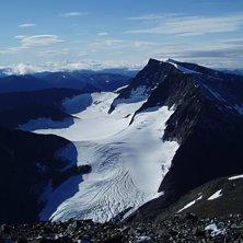 Kebenekaises nord och syd top! Helt underbart v&auml;d. Foto: Arvid Nystr&ouml;m.