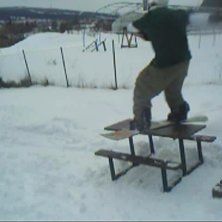 B&auml;nken . Foto: Johan Ceder. &Aring;kare: Daniel Bylund.