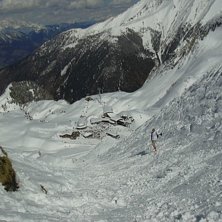 Glacierskid&aring;kning i shorts......underbart!!. Foto: Rickard Dahlgren. &Aring;kare: Kalle Ericsson.