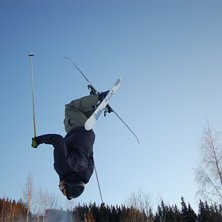 Viktor p&aring; en crossad bf. Foto: Daniel Eriksson. &Aring;kare: Viktor Sandin.