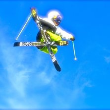 P-K Huder drar en sw Cork 5:a tail p&aring; tr&auml;ningen . Foto: Albin Nystr&ouml;m. &Aring;kare: P-K Hunder.