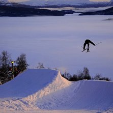 360 under campet i t&auml;rna. Foto: ??. &Aring;kare: Emil Westman.