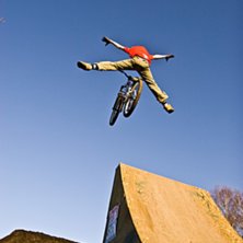 Teo drar en clean &amp;quot;nothing&amp;quot;...
. Foto: Christian &Aring;kesson. &Aring;kare: Teo Gustavson.