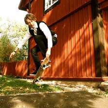 Freestyle ollie. &Aring;kare: Samuel Lundh.