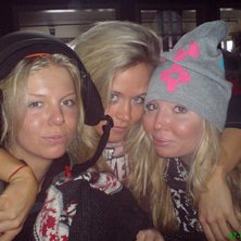 Afterskiii. Foto: Becca. &Aring;kare: Frittan , Jenny och jag.