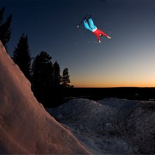 Supahfront p&aring; v&aring;rens sista foto-session (?).

. Foto: Lucas Nilsson. &Aring;kare: Emil H&ouml;gstr&ouml;m.