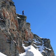 F&ouml;rberedande av klippan som skulle droppas (13-14. Foto: Emil Th&ouml;rne. &Aring;kare: Christoffer Schack.