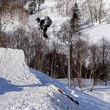 just driving around hitting random snow spot off t. Foto: Peter Harvieux. &Aring;kare: brian Wolfe.