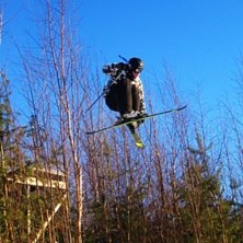 Testade hoppa cykel droppet!!. Foto: Alexander Br&auml;nnk&auml;rr. &Aring;kare: Bj&ouml;rn Yrjans.