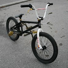 Min lilla rajd!!

Eastern bmx!. Foto: Mathias U. &Aring;kare: Ingen.