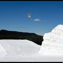 Springsession i Kl&auml;ppen med Secondhandsg&auml;nget. M. Foto: www.mattiasklockar.com. &Aring;kare: Jim JohansSon Wolf.